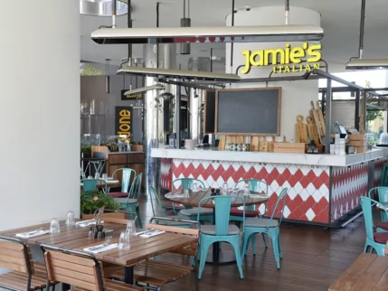 Vision 3200W - Commercial Space